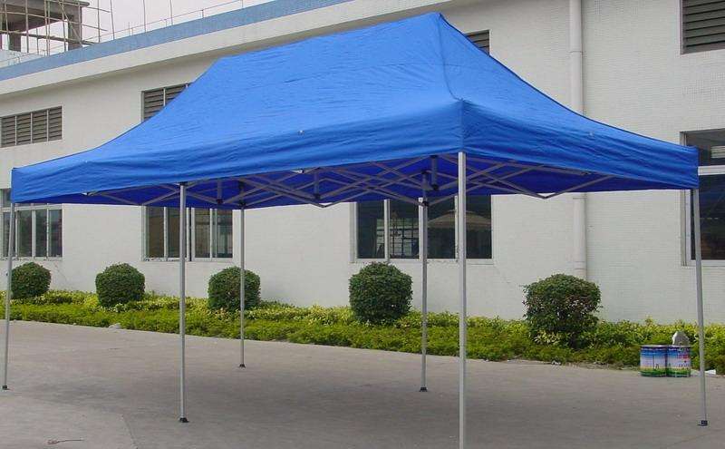 Folding Tent With Oxford Cloth open